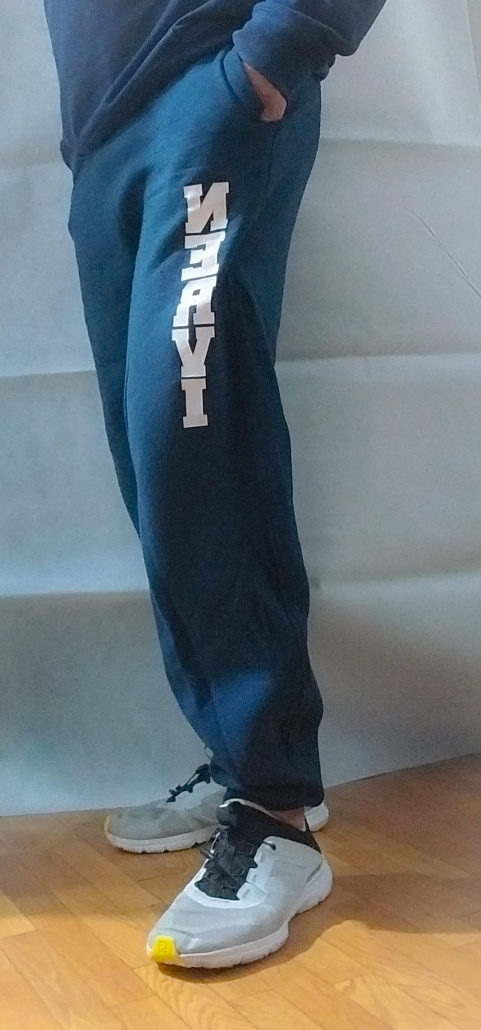 Pantaloni tuta lunghi